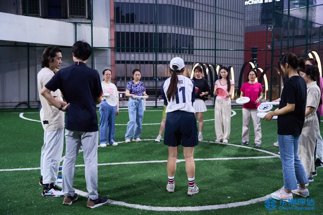 凯时娱乐评估工会飞盘｜周五一起玩，让快乐“飞起来”??